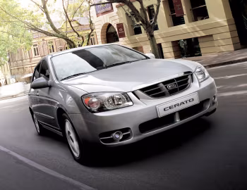 Kia Cerato Hatchback [Worldwide] (LD) '11.2004–07