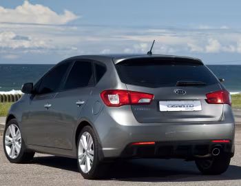 Kia Cerato Hatchback [South Africa] (TD) '2010–13