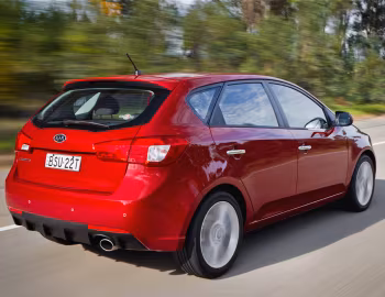 Kia Cerato Hatchback [Australia] (TD) '2010–12