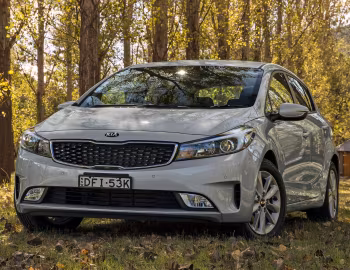 Kia Cerato Hatchback [Australia] '2016–19