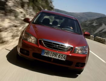 Kia Cerato Hatchback [Worldwide] (LD) '11.2004–07