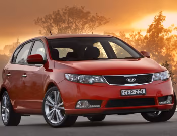Kia Cerato Hatchback [Australia] (TD) '2012–13
