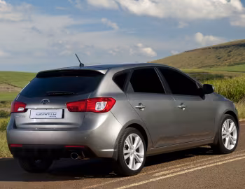 Kia Cerato Hatchback [South Africa] (TD) '2010–13