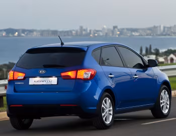 Kia Cerato Hatchback [South Africa] (TD) '2010–13