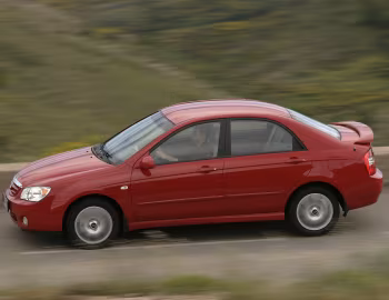 Kia Cerato Sedan (LD) '11.2004–07