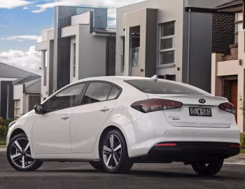 Kia Cerato Sport Sedan [Australia] '2017–18