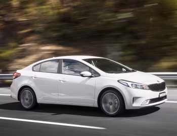 Kia Cerato Sport Sedan [Australia] '2017–18