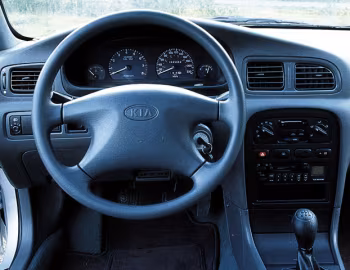 Торпедо Kia Clarus '1998–2000
