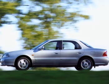Kia Clarus '1998–2000