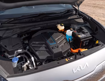 Under the hood Kia e-Niro [UK-spec] (DE) '2021–22