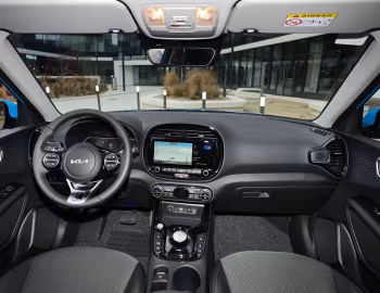 Торпедо Kia e-Soul [EU-spec] (SK3) '2022–24