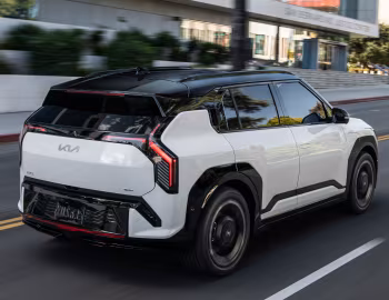 2027 Kia EV3 GT-Line [North America] '2026