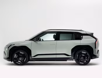 Kia EV3 GT-Line S [UK-spec] '2024–pr.