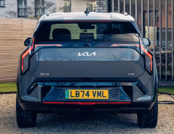 Kia EV3 GT-Line [UK-spec] '2024–н.в.
