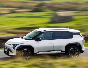 Kia EV3 GT [UK-spec] '2026