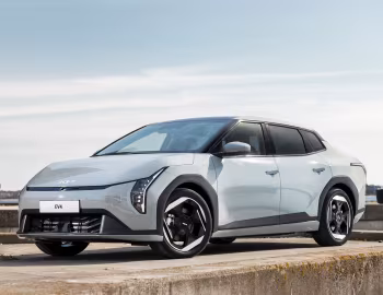 Kia EV4 Fastback [EU-spec] '2025–н.в.