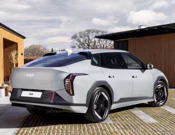 Kia EV4 Fastback [EU-spec] '2025–н.в.