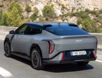 Kia EV4 Fastback GT-Line [EU-spec] '2025–н.в.