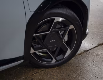 Kia EV4 Fastback GT-Line S [UK-spec] '2025–pr.