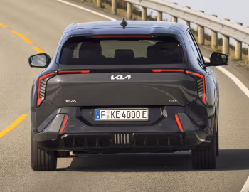 Kia EV4 GT Hatchback [EU-spec] '2026
