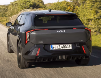 Kia EV4 GT Hatchback [EU-spec] '2026