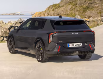 Kia EV4 GT Hatchback [EU-spec] '2026