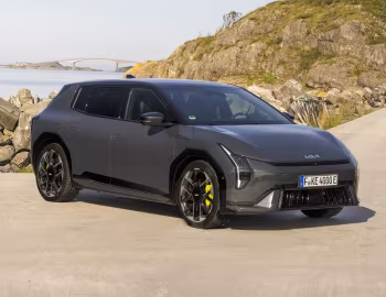 Kia EV4 GT Hatchback [EU-spec] '2026