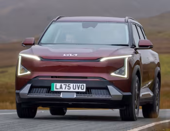 Kia EV5 Air [UK-spec] '2025–pr.