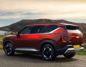 Kia EV5 Air [UK-spec] '2025–pr.