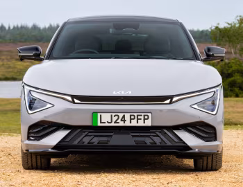 Kia EV6 GT-Line [UK-spec] '2024–pr.