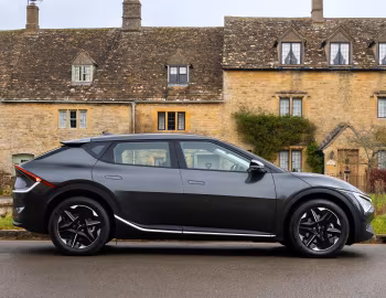 Kia EV6 [UK-spec] '2024–н.в.