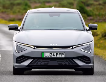Kia EV6 GT-Line [UK-spec] '2024–pr.