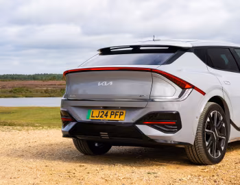 Kia EV6 GT-Line [UK-spec] '2024–pr.