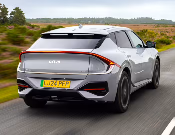 Kia EV6 GT-Line [UK-spec] '2024–pr.