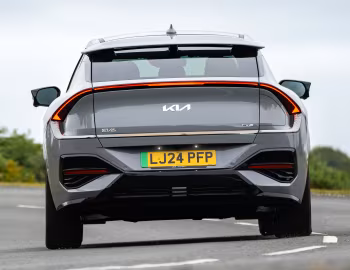 Kia EV6 GT-Line [UK-spec] '2024–pr.