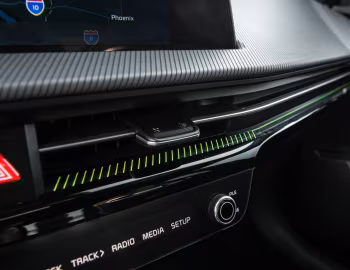 Интерьер 2023–н.в. Kia EV6 GT [North America] '2022–н.в.
