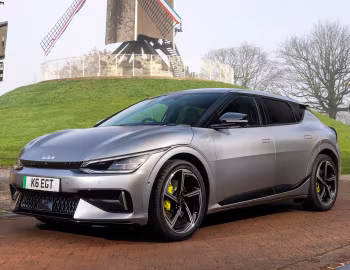 Kia EV6 GT [UK-spec] '2022–25