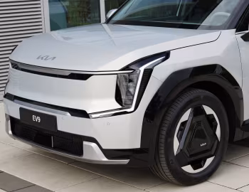 Kia EV9 [EU-spec] '2023–pr.