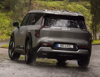 Kia EV9 [EU-spec] '2023–pr.
