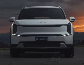 Kia EV9 Air [Australia] '2023–pr.