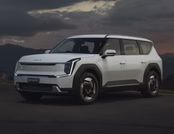 Kia EV9 Air [Australia] '2023–pr.
