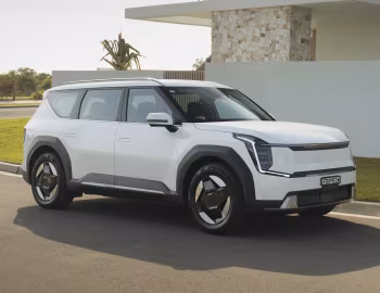 Kia EV9 Air [Australia] '2023–pr.