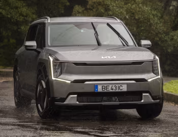 Kia EV9 [EU-spec] '2023–pr.