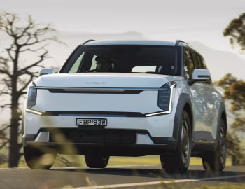 Kia EV9 Air [Australia] '2023–pr.
