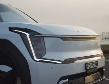 Kia EV9 Air [Australia] '2023–pr.