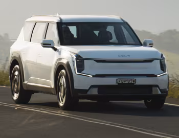 Kia EV9 Air [Australia] '2023–pr.