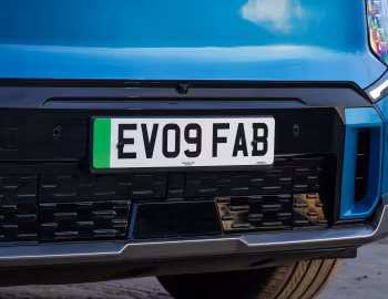 Kia EV9 GT-Line 7-seat [UK-spec] '2023–pr.