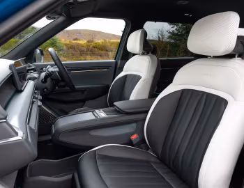 Intérieur Kia EV9 GT-Line 7-seat [UK-spec] '2023–pr.