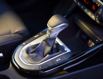 Интерьер 2019–21 Kia Forte [North America] (BD) '2018–21