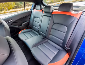 Interior 2017–18 Kia Forte5 [North America] '2016–18